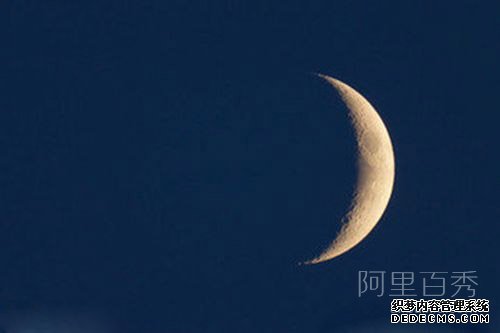 夜下月 沉静你浮躁的心--阿里百秀